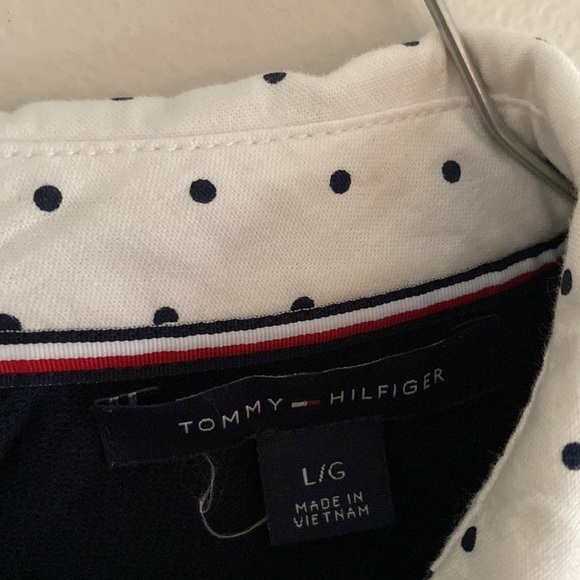 Tommy Hilfiger navy blue shirt tail sweater - Picture 5 of 7